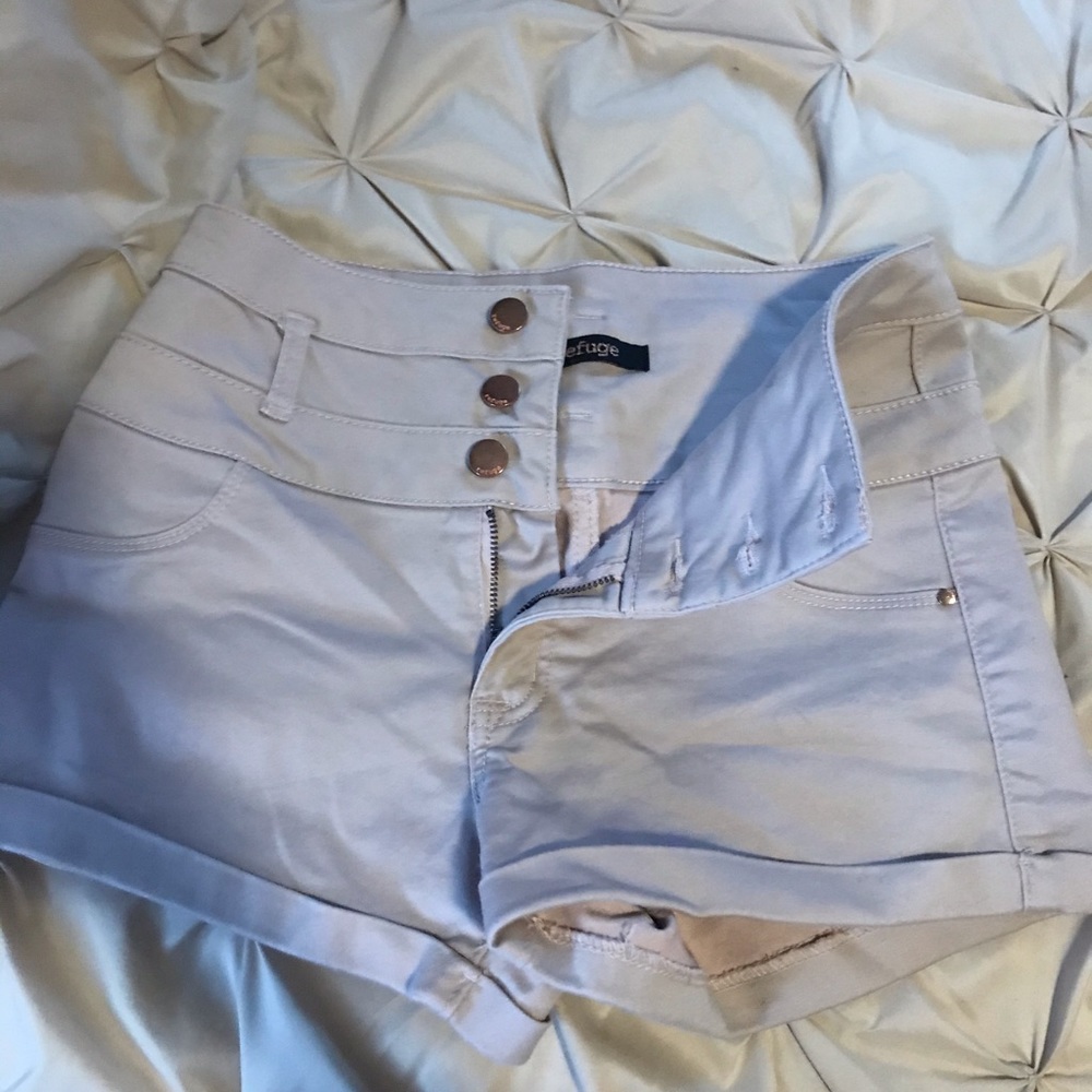 Charlotte Russe high rise short
